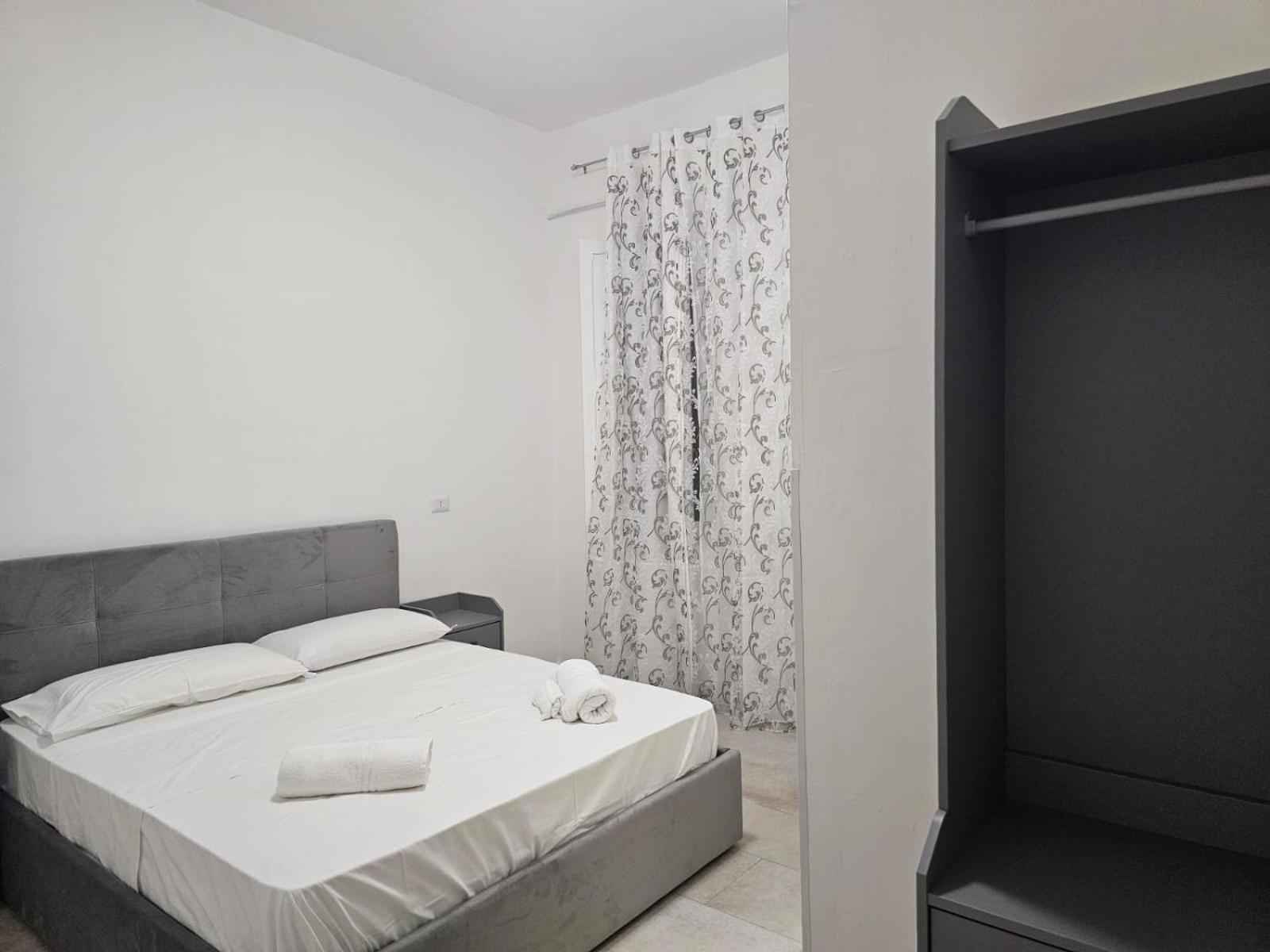 Hotel Raynova Roma Habitación foto