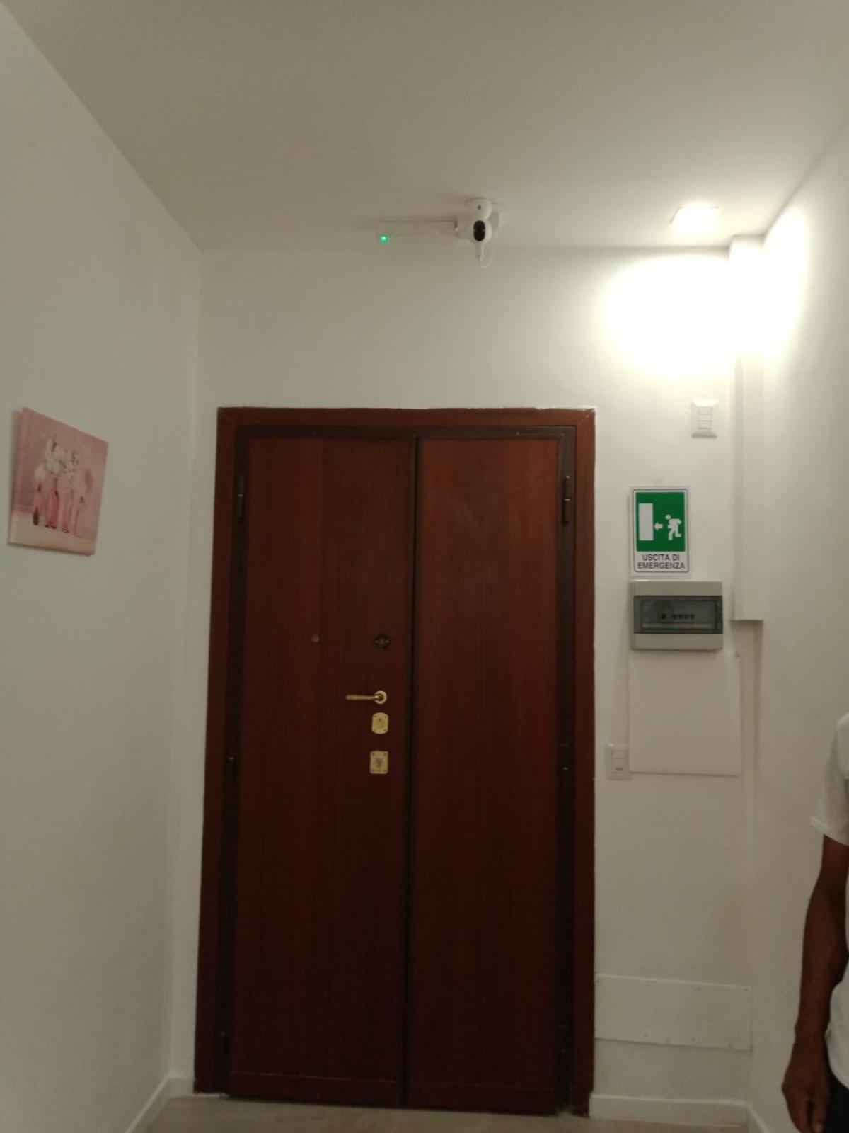 Hotel Raynova Roma Exterior foto